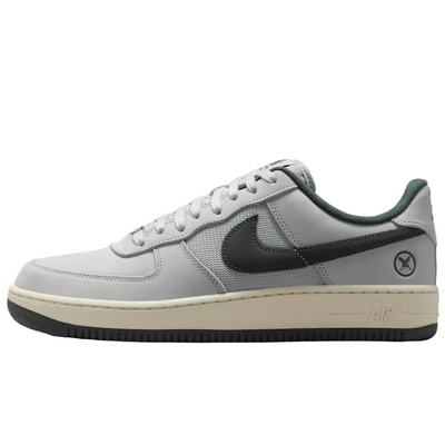FOOTWEAR